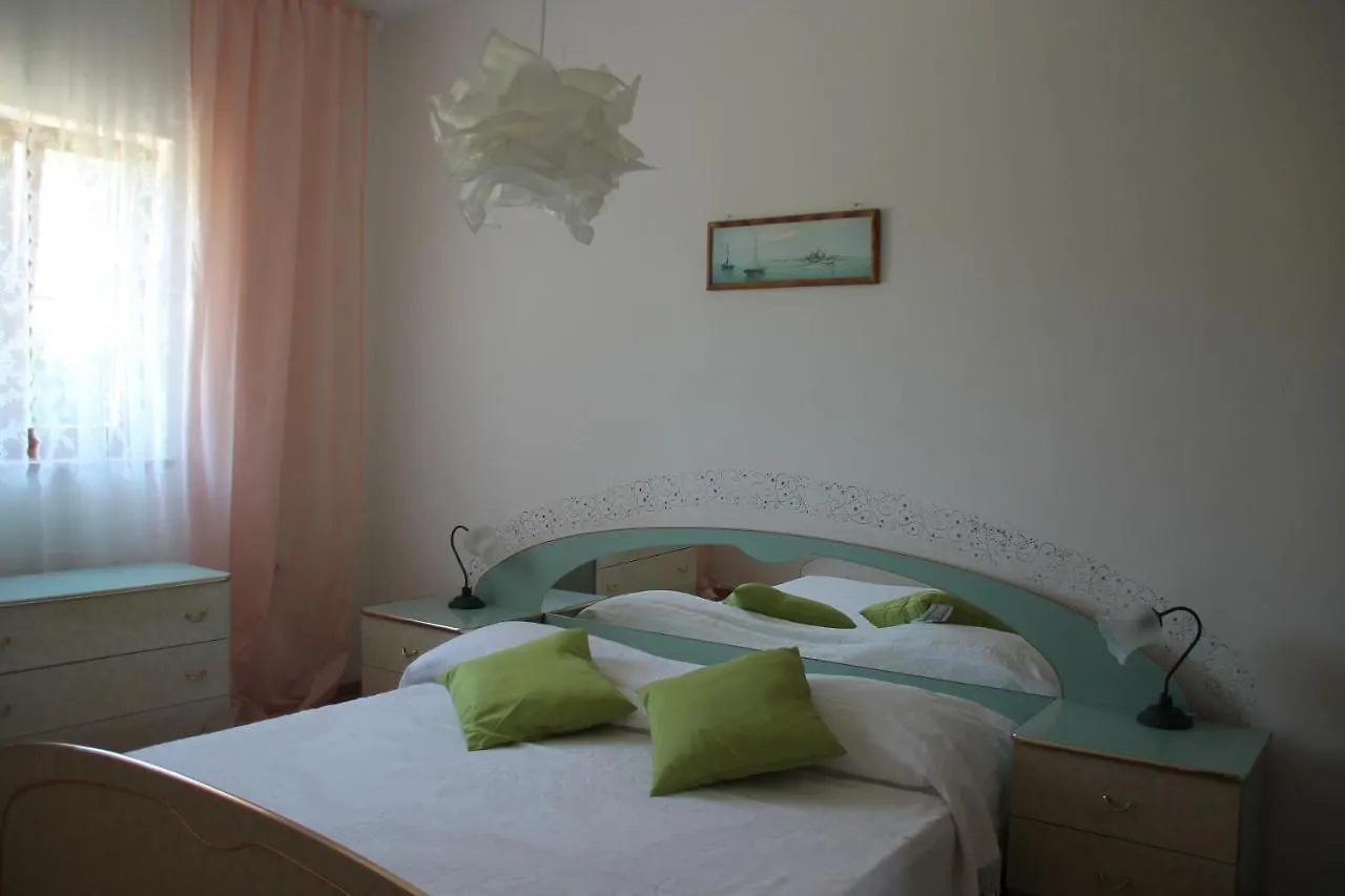 Apartments With A Parking Space Labin - 14581 Croazia